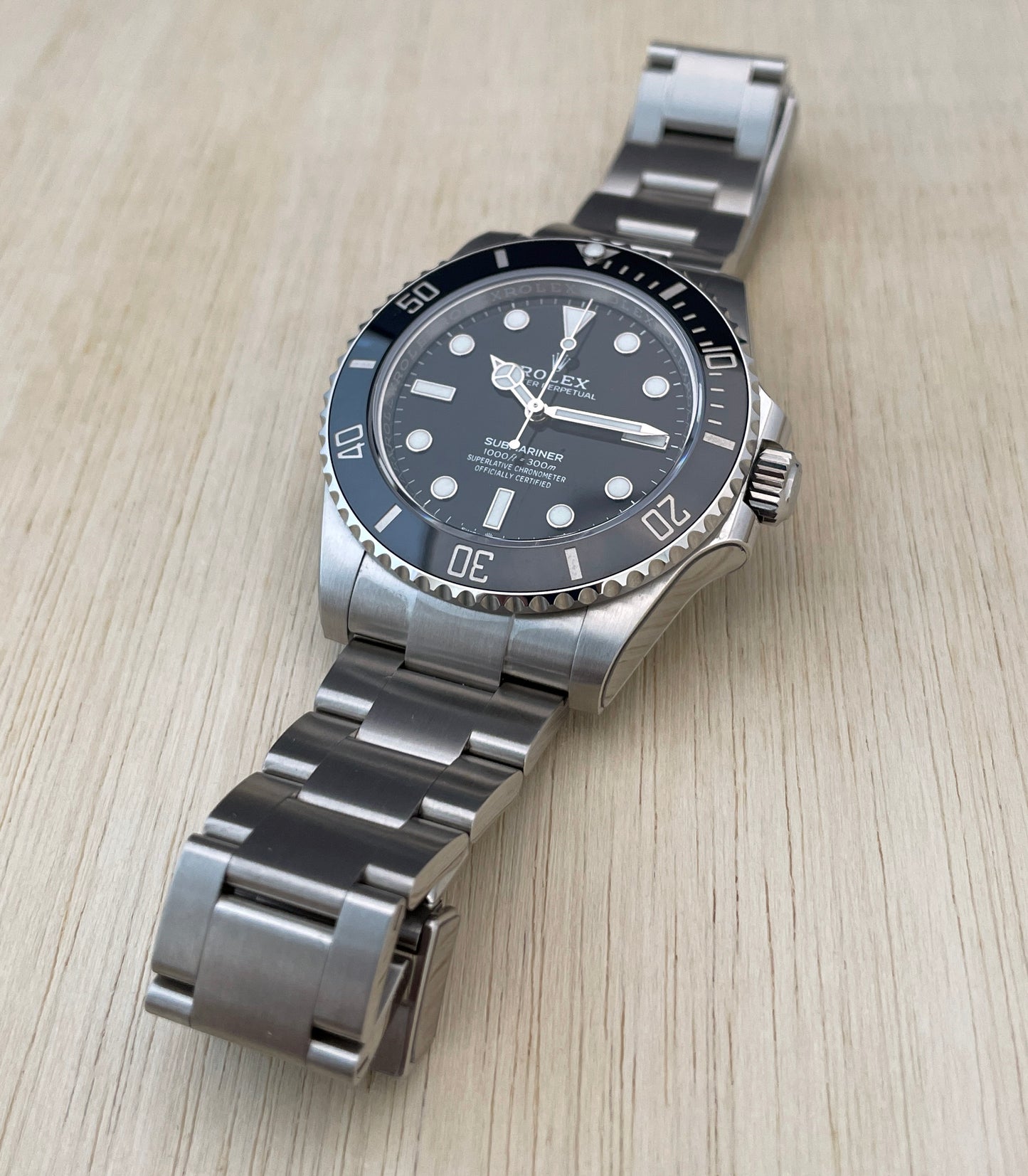 Rolex Submariner Ceramic Bezel M124060-0001 at FLYBACK TIME