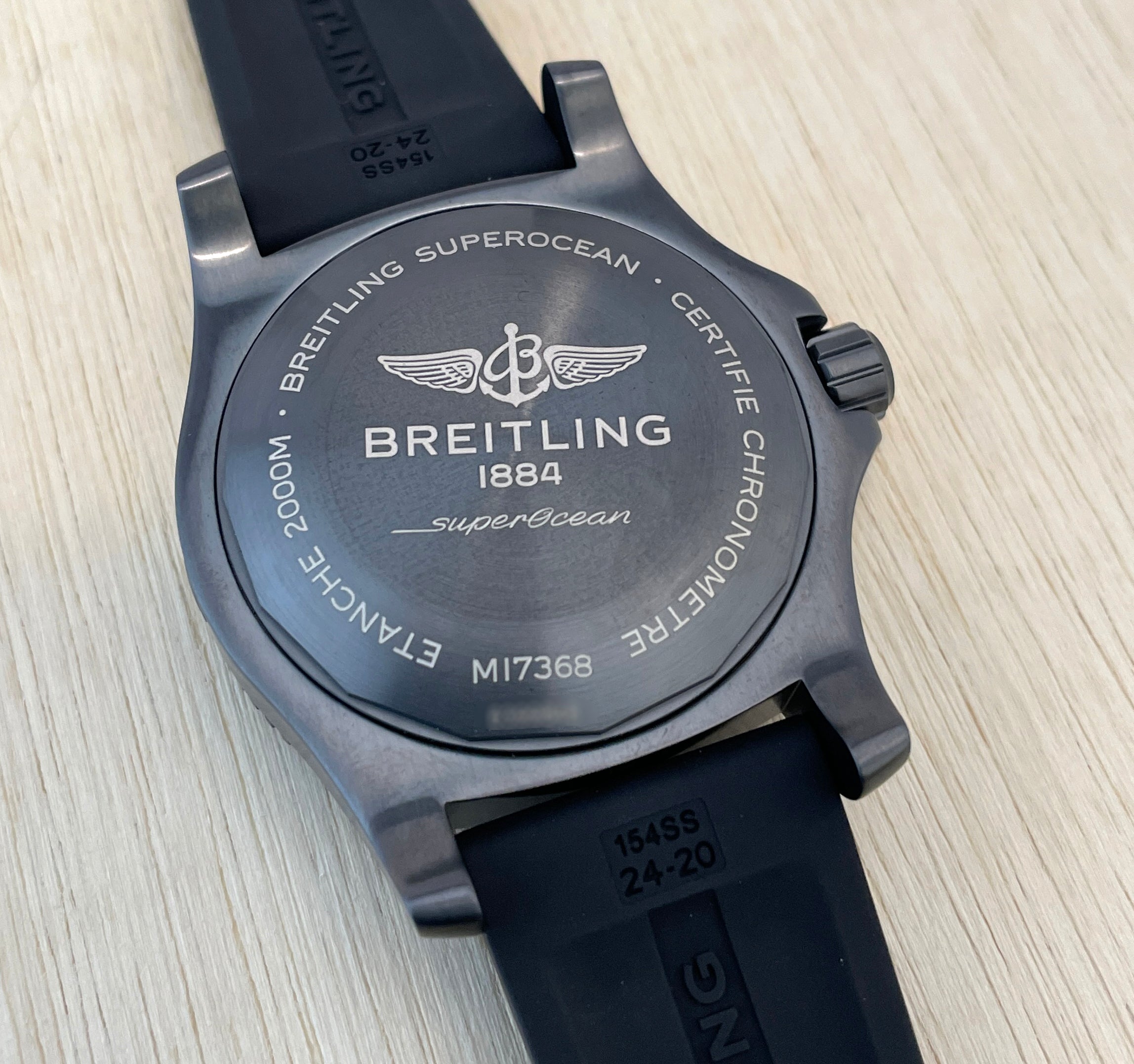 Breitling superocean 46 online black